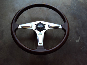 MOMO Teardrop Wood Steering Wheel 365mm 