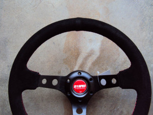 D1 Spec Deep70 Suede Deep Cone Steering Wheel 