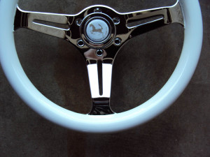 HKB Sports White Steering Wheel 