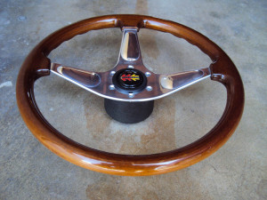 MOMO Teardrop Wood Steering Wheel 365mm 