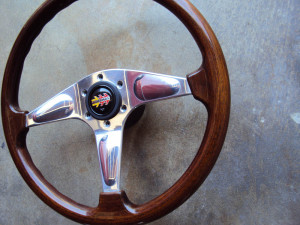 MOMO Teardrop Wood Steering Wheel 365mm 