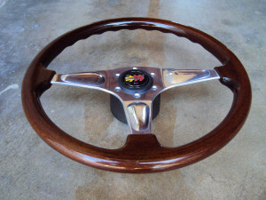 MOMO Teardrop Wood Steering Wheel 365mm 