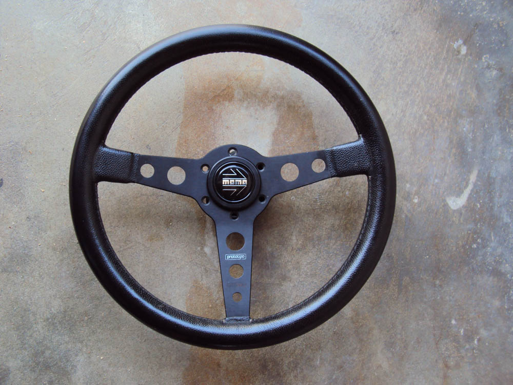 MOMO Prototipo Steering Wheel
