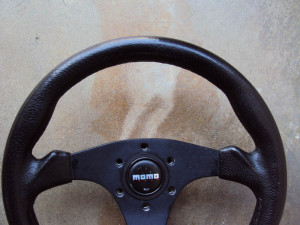 BC Italy 320mm Steering Wheel with MOMO Horn Button 