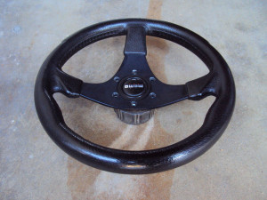 BC Italy 320mm Steering Wheel with MOMO Horn Button 