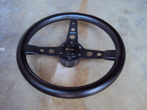 MOMO Prototipo Steering Wheel 