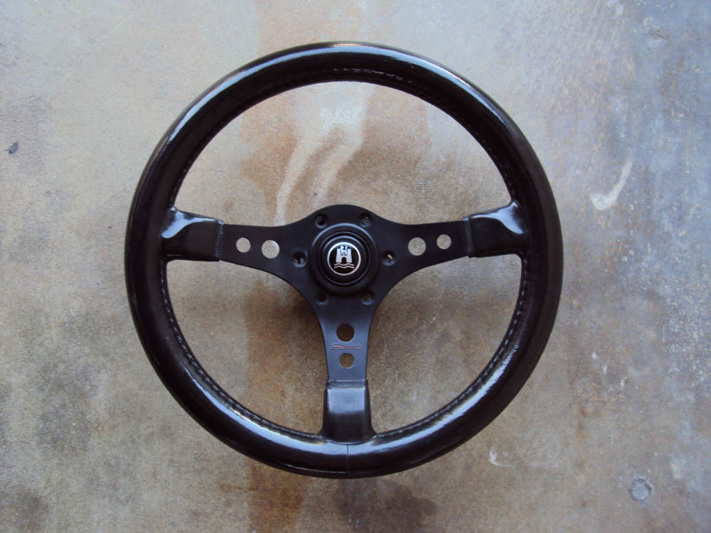 Raid Volkswagen Steering Wheel Dino
