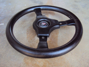 Raid 1 Porsche Steering Wheel 