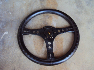 Raid 1 Porsche Steering Wheel 