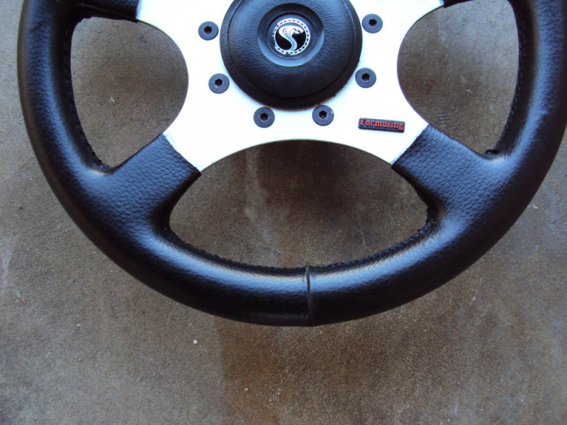Formuling France Steering Wheel 4 Spoke 325mm ORIGINATOROG Original