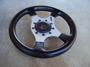 Formuling France Steering Wheel 4 Spoke 325mm 