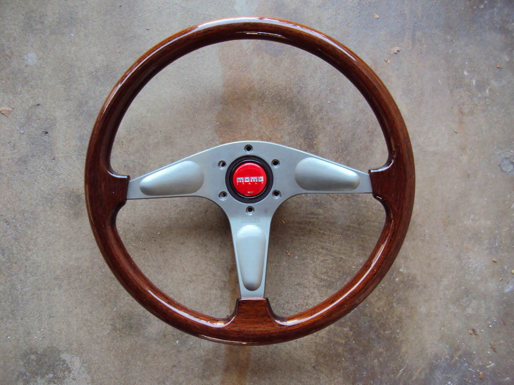 MOMO Gun Metal Teardrop Wood Grain Steering Wheel