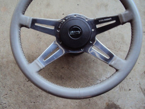 Lecarra Mark 9 Elegante Steering Wheel 